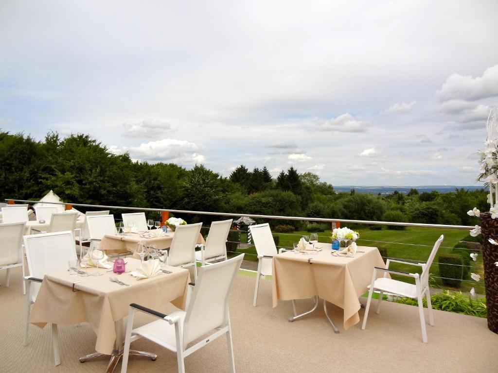 Hotel Scheidberg Wallerfangen ภายนอก รูปภาพ