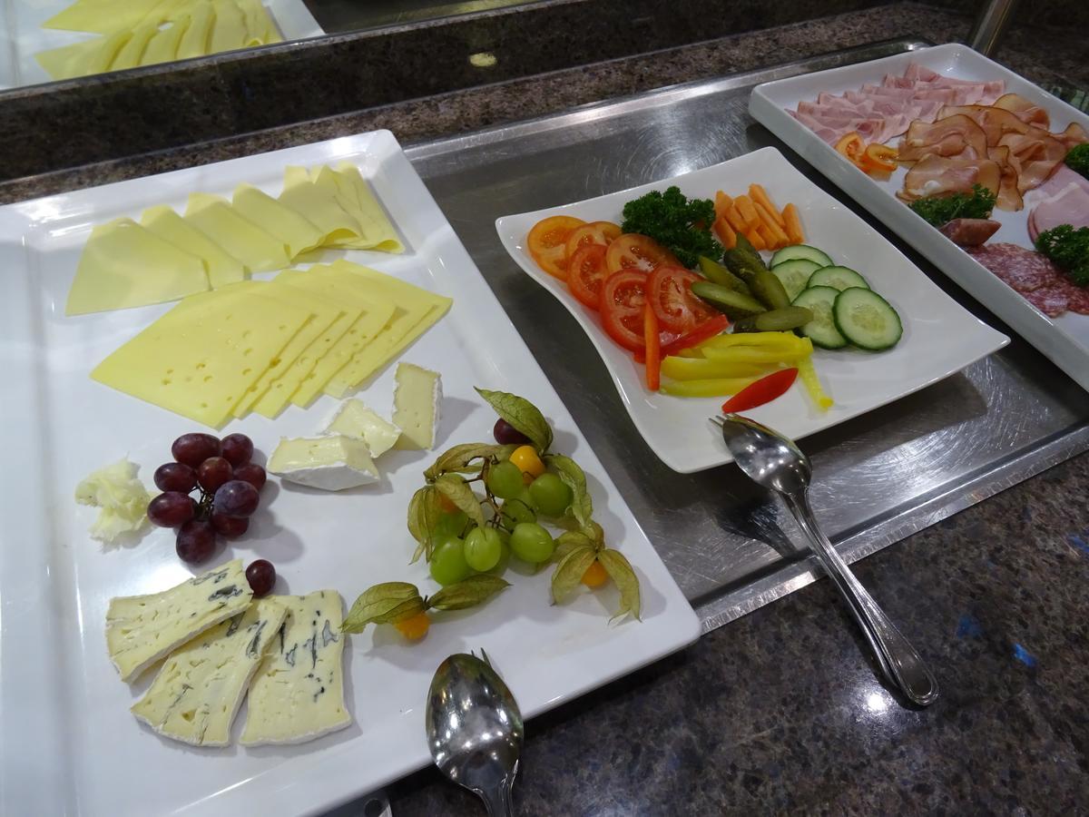 Hotel Scheidberg Wallerfangen ภายนอก รูปภาพ